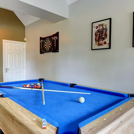 The * ריצ'מונד